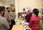 Kapolri-Beri-Bantuan-Kapada-Tenaga-Kesehatan-RS-Polri-Soekanto