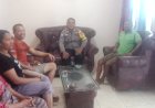 Bripka-Yoni-Tandungan-Sosialisasikan-Kamtibmas-di-Desa-Benteng-Kuwu