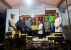 Kapolres-Manggarai-Bagikan-Bantuan-Sosial-Dalam-Rangka-Peringatan-Malam-10-Muharam-1447-H