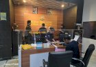 Babak-Akhir-Penanganan-Kasus-BBM-Bersubsidi,-Satreskrim-Polres-Manggarai-Serahkan-Tersangka-dan-Barang-Bukti-ke-Kejaksaan