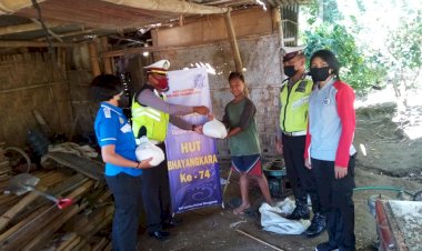 Jelang-Hut-Bhayangkara-ke---74,-Sat-Lantas-Polres-Manggarai-Gelar-Banos.