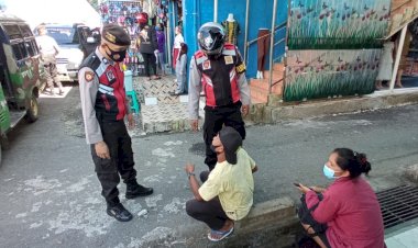 Samapta-Polres-Manggarai-Melaksanakan-Giat--Patroli-Dialogis,-dan-Himbauan-Pencegahan-Covid-19-di-Kota-Ruteng