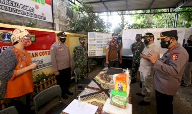 Kapolri-Bakal-Tambah-Tracer-di-Posko-PPKM-Mikro-Cengkareng-Barat