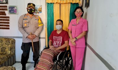 Lagi,-Kapolres-Manggarai-Sambangi-Korban-Peluru-Nyasar-Tahun-2000