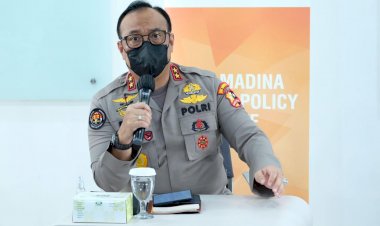 Peluncuran-Buku-:-JALAN-PRESISI-KAPOLRi-JENDERAL-LISTYO-SIGIT