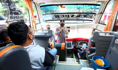 Lepas-Mudik-Gratis-Polri,-Kapolri:-Bantu-Masyarakat-dan-Kurangi-Beban-Jalan