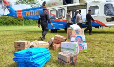 Polri-jangkau-tempat-terisolir-untuk-berikan-pasokan-kebutuhan-pokok