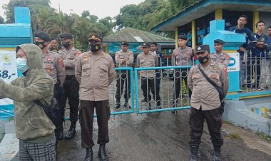 Pengamanan-Demo-OLeh-Personel-Polres-Manggarai