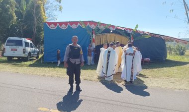 Ka-Pos-Pol-Kecamatan-Ruteng,-BRIPKA-Yohanes-Sardin,-Laksanakan-Pengamanan-Misa-Sulung