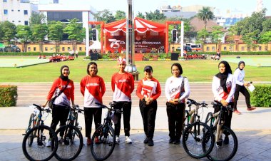 Wujudkan-Sinergitas,-Olahraga-Bersama-Digelar-dalam-Rangka-Hari-Jadi-ke-75-Polwan