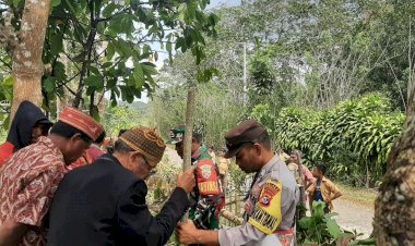 Bhabinkamtibmas-Berhasil-Mediasi-Penyelesaian-Sengketa-Tanah-di-Desa-Lante,-Kecamatan-Reok-Barat