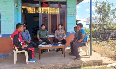 Sinergitas-TNI-Polri-Berantas-TPPO-Melalui-Giat-Sambang-Bhabinkamtibmas-dan-Babinsa-di-Kecamatan-Langke-Rembong