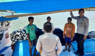Giat-Sambang-Sat-Polair-Polres-Manggarai,-sampaikan-himbauan-Kamtibmas