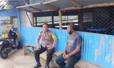 Bhabinkamtibmas-Kecamatan-Ruteng,-Bripka-Yoni-Tandungan-Laksanakan-Patroli-dan-Sambang-Sosialisasikan-Kamtibmas-di-Bahong