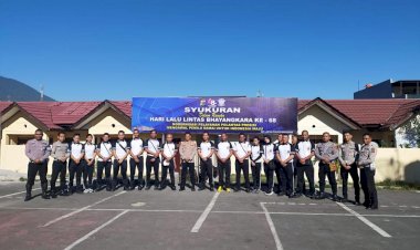 Acara-Syukuran-Hari-Lalu-Lintas-Bhayangkara-Ke-68-Polres-Manggarai:-Modernisasi-Pelayanan-Polantas-Presisi-Mengawal-Pemilu-Damai-Untuk-Indonesia-Maju