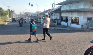 Satuan-lalu-Lintas-Polres-Manggarai,-Laksanakan-Apel-persiapan-Penjagaan-dan-Pengaturan-Lalu-Lintas-pagi.