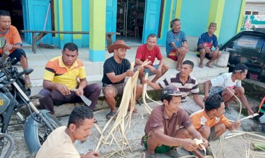 Brigpol-Agustinus-Yatarten,-Bhabinkamtibmas-Kecamatan-Cibal-Barat,-Gencar-Lakukan-Sosialisasi-Pencegahan-Tindak-Pidana