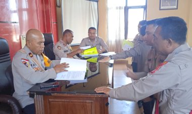 Wakapolres-Manggarai-Pimpin-Pelaksanaan-Pra-Audit-Kinerja-Tahap-II-di-Aula-Polres-Manggarai