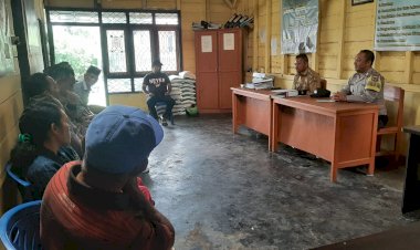 Himbauan-Pencegahan-TPPO-dan-HPR,-Bhabinkamtibmas-Sambangi-warga-di-Bangka-Leda.