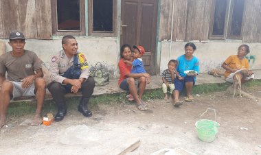 Jelang-Pemilu,-Bhabinkamtibmas-Wae-Ri'i-Sosialisasikan-Kamtibmas-dan-Pesan-Penting