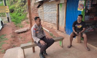 Patroli-Dialogis-Bhabinkamtibmas-Kecamatan-Cibal-Barat,-Himbau-warga-cegah-TPPO