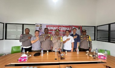 Jumat-Curhat-Polres-Manggarai-di-PT.-FLORESINDO-Cabang-Ruteng,-Serap-Informasi-dan-Keluhan-Masyarakat
