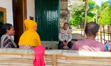 Sambang-Sat.-Polair-Polres-Manggarai-Himbau-Warga-Jaga-Kelestarian-Alam-di-Pesisir-Pantai-Dosi