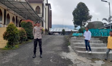 Jaga-Keamanan-dan-Kenyamanan-Ibadah-Minggu-di-Gereja-Gereja-Kabupaten-Manggarai:-Polres-Manggarai-Terjunkan-Personil-Pengamanan