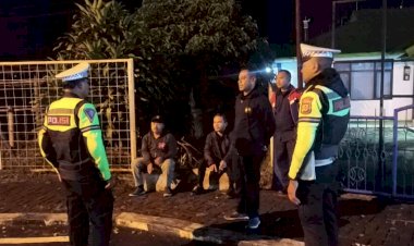 Satuan-Lantas-Polres-Manggarai-Himbau-Masyarakat-Patuhi-Aturan-Lalu-Lintas