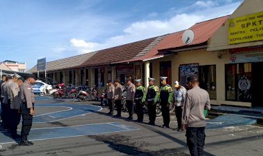 Serah-Terima-Tugas-Piket-SPKT-dan-Piket-Fungsi-Polres-Manggarai-Memastikan-Kesiapan-dalam-Pelayanan-Masyarakat