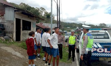 Patroli-KRYD-Sat.-Lantas-Polres-Manggarai-Tingkatkan-Kesadaran-berlalu-lintas-di-Ruteng