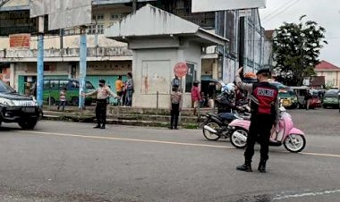 Patroli-Dialogis,-Unit-Turjawali-Satuan-Samapta-Polres-Manggarai