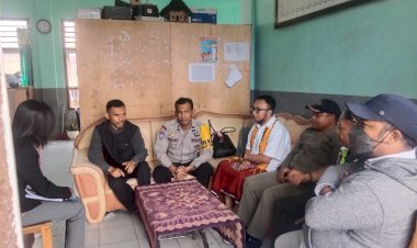 Bhabinkamtibmas-di-Langke-Rembong-Gencar-Sosialisasikan-Pencegahan-Berbagai-Ancaman