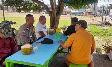 Upaya-Menjaga-Kamtibmas-di-Wilayah-Binaan-oleh-Aipda-Adi-Jakar,-Bhabinkamtibmas-Kec.-Langke-Rembong