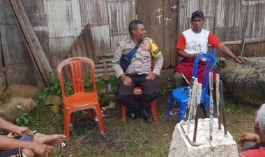 Bhabinkamtibmas-Wae-Ri'i-Himbau-Warga-Waspada-TPPO-dan-Jaga-Situasi-Kondusif-Menjelang-Pemilu-Serentak-2024