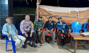 Bhabinkamtibmas-dan-Babinsa-Rahong-Utara-Amankan-Pesta-Sekolah-di-Kampung-Lujang