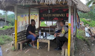 Sambang-dan-Patroli-Bhabinkamtibmas-di-Dusun-Watu-Alo,-Desa-Ndehes