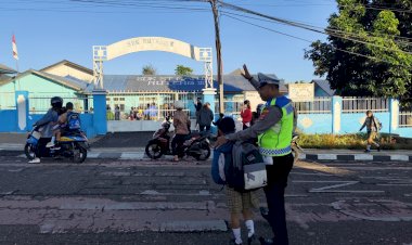 Tingkatkan-Kedisiplinan-Lalu-Lintas,-Sat.Lantas-Polres-Manggarai-Rutin-Laksanakan-Gatur-Pagi