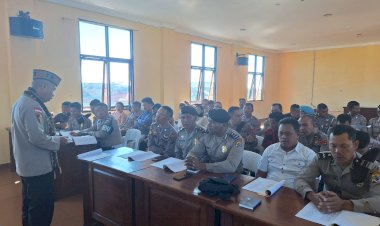 Polres-Manggarai-Gelar-Binrohtal:-Teguhkan-Iman-dan-Taqwa-Personil