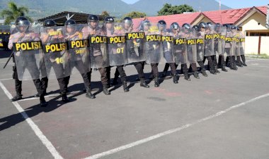 Polres-Manggarai-Gelar-Latihan-Dalmas-untuk-Operasi-Mantap-Praja-2024