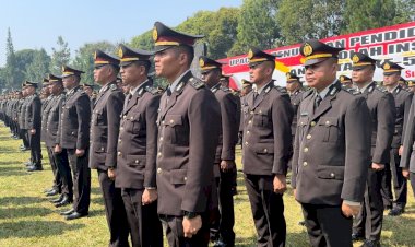 Lantik-1.999-Perwira-Pertama,-Wakapolri:-Jadilah-pemimpin-yang-bertakwa-dan-menjadi-solusi-bagi-masyarakat