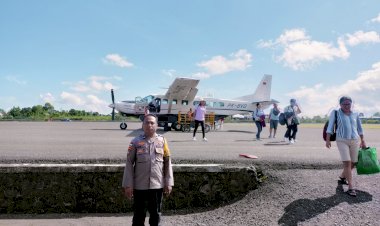 KP3-Udara-Lakukan-Pengamanan-Penerbangan-di-Bandar-Udara-Frans-Sales-Lega