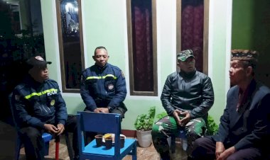 Antisipasi-Potensi-Gangguan,-Bhabinkamtibmas-dan-Babinsa-lakukan-Pengamanan-Acara-Resepsi-Pernikahan-di-Kelurahan-Satar-Tacik