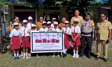 Bhabinkamtibmas-lakukan-Sosialisasi-mengenai-bullying-di-SD-INPRES-Timung,Desa-Golo-Cador,kecamatan-Wae-Ri’i.