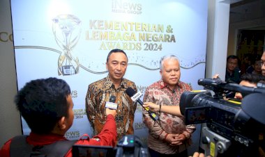 Polri-Raih-Penghargaan-Lembaga-Dengan-Pelayanan-dan-Komunikasi-Terbaik