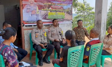 Kapolsek-Cibal-Pimpin-Giat-Jumat-Curhat-di-Kampung-Nontol,Kabupaten-Manggarai