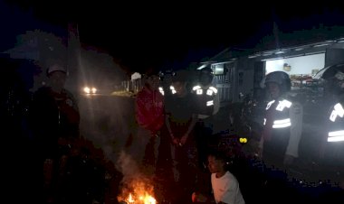 Anggota-Samapta-Polres-Manggarai-Laksanakan-Patroli-Malam-Menjaga-Kamtibmas-di-Kota-Ruteng