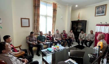 Polres-Manggarai-Mengadakan-Kegiatan-Bimbingan-Rohani-Lintas-Agama-Bagi-Personil-Polres-Manggarai