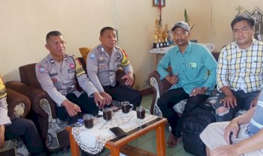 Patroli-dan-Sambang-Bhabinkamtibmas-Kec.-Ruteng-dalam-Menjaga-Kamtibmas-Jelang-Pilkada