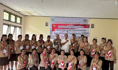 Sat.-Resnarkoba-Polres-Manggarai-Gelar-Sosialisasi-Bahaya-Narkoba-Bagi-Generasi-Muda-dan-Masyarakat